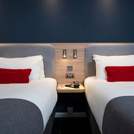 Holiday Inn Express London - Dartford By Ihg Exterior foto