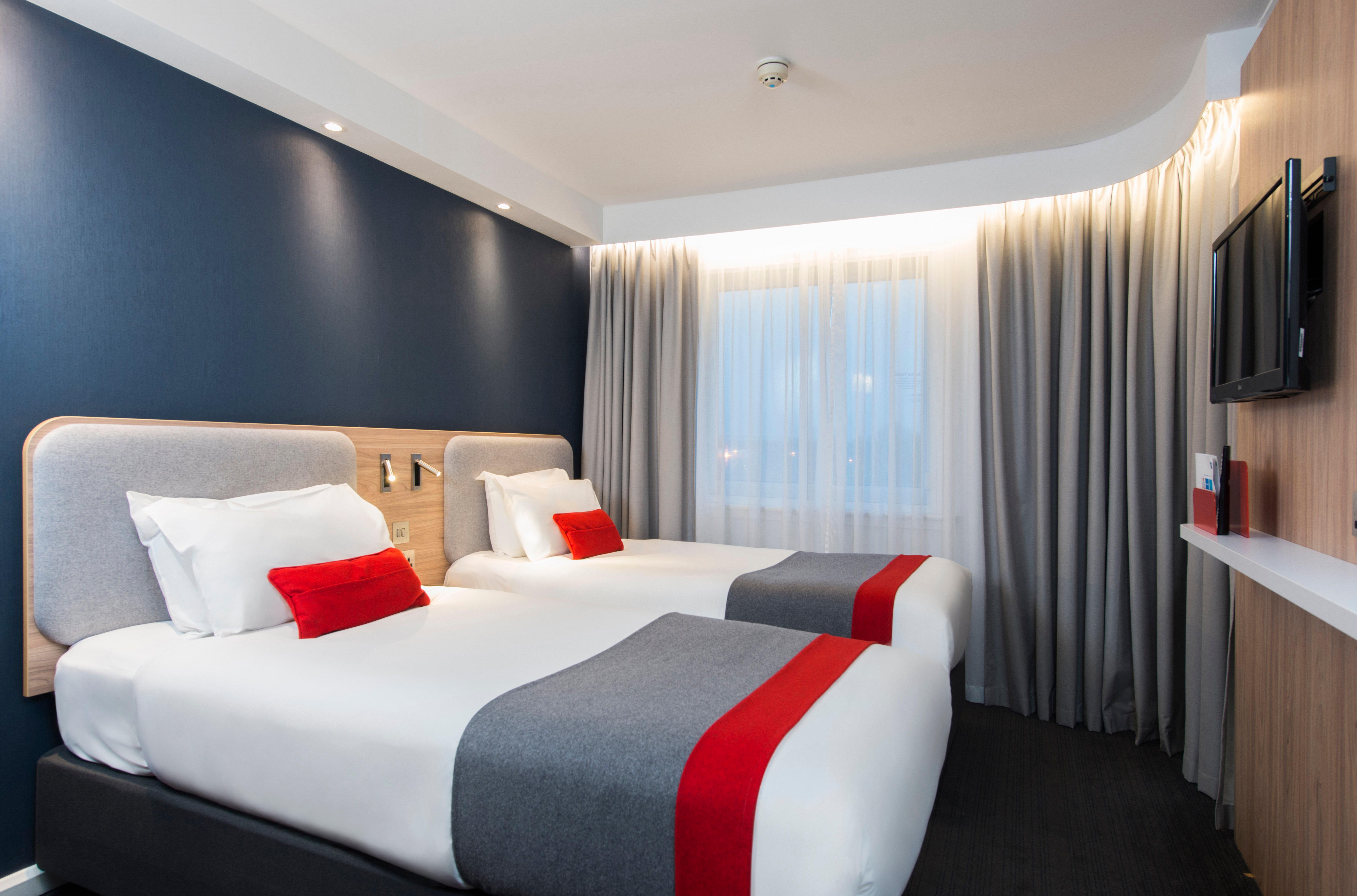 Holiday Inn Express London - Dartford By Ihg Exterior foto
