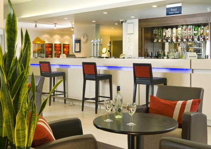 Holiday Inn Express London - Dartford By Ihg Restaurant foto