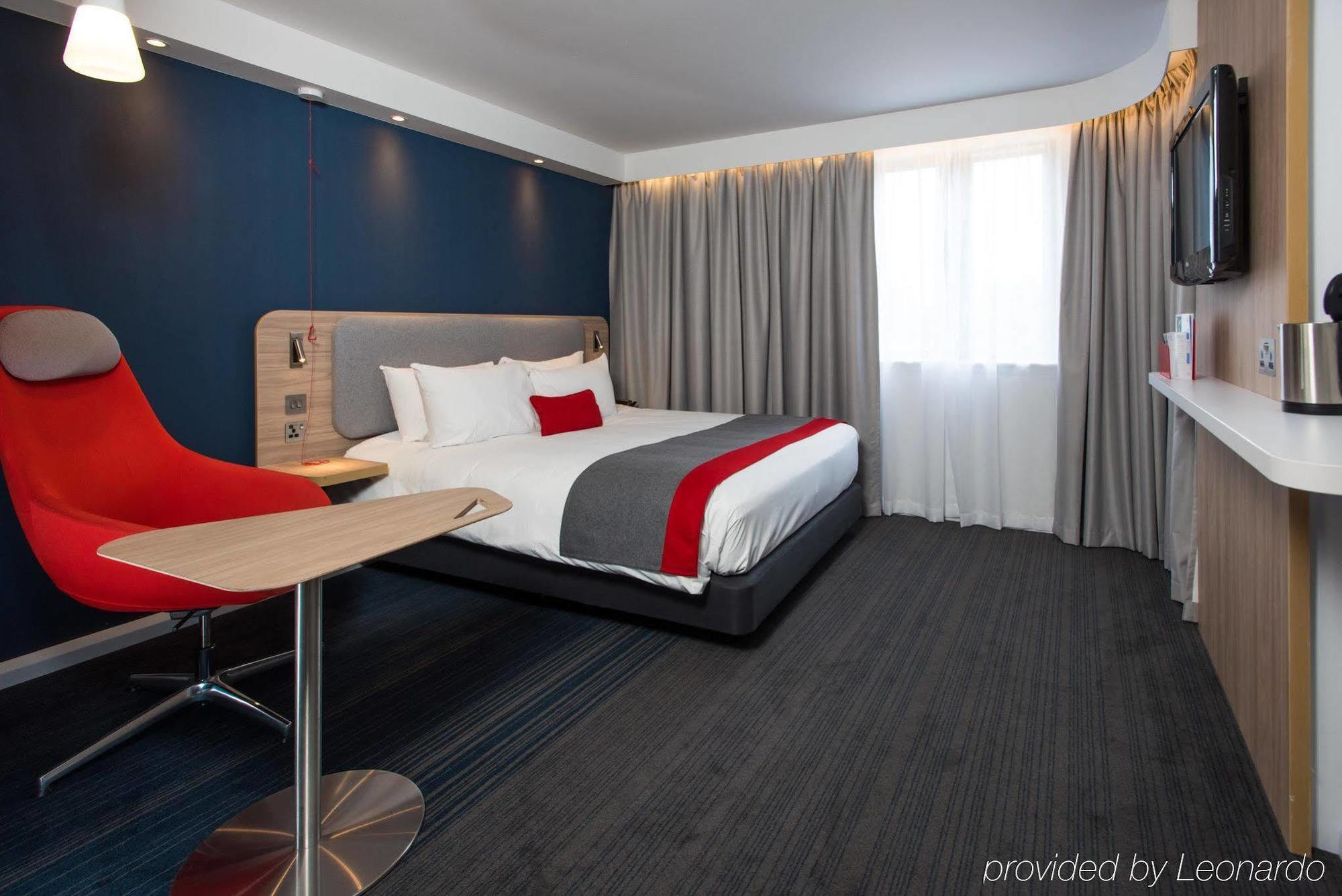 Holiday Inn Express London - Dartford By Ihg Exterior foto